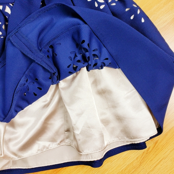 Girls Bonnie Jean Navy and Gold Dress Size 7 - Picture 3 of 5